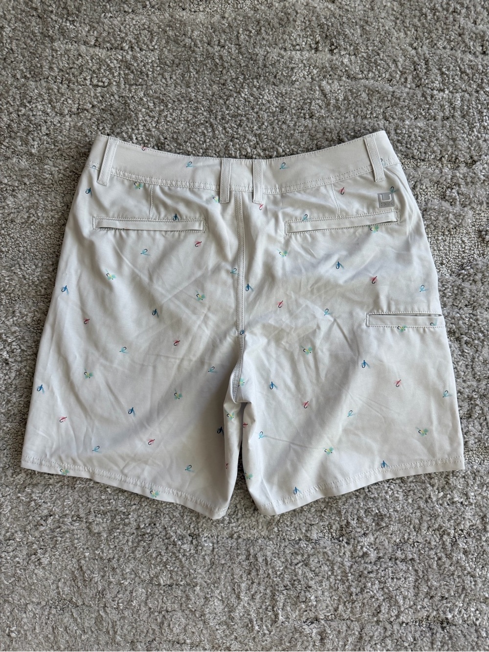 NWT Huk Men’s Size 30” Fishing Lure Shorts - Picture 2 of 7